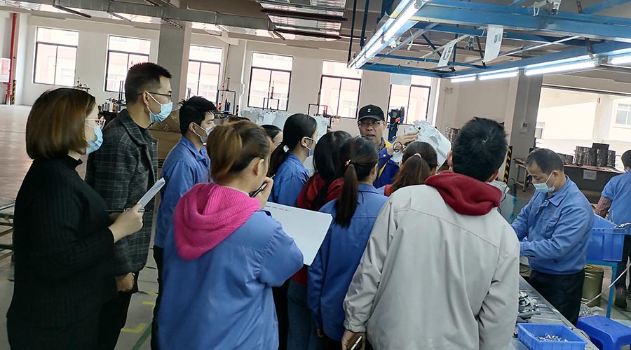 金環電器裝配車間組織員工開展崗前線檢培訓