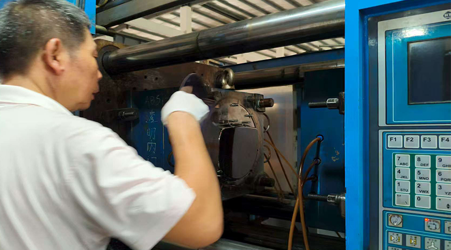 品質(zhì)鑄就信賴，服務(wù)成就卓越