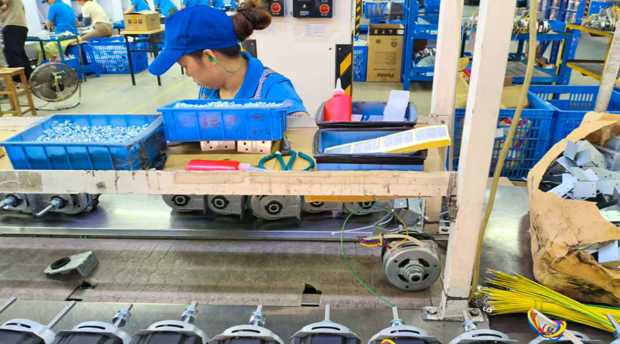 品牌商選擇代工廠:價(jià)格優(yōu)先還是品質(zhì)為王? 品牌商選擇代工廠:價(jià)格優(yōu)先還是品質(zhì)為王?